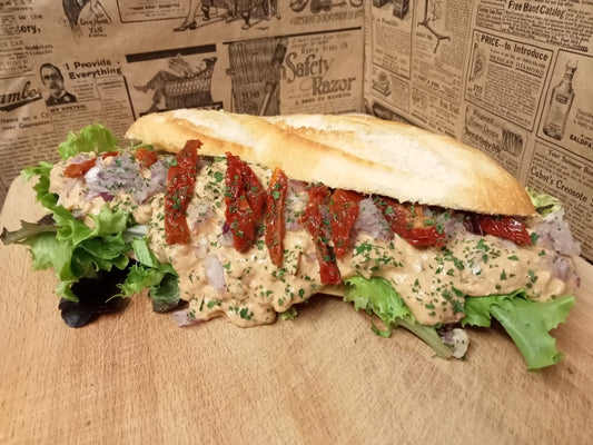Broodje Toscaanse Tonijnsalade