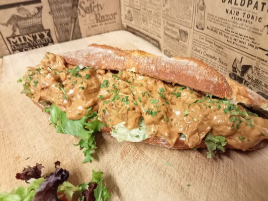 Broodje Kip Saté Salade